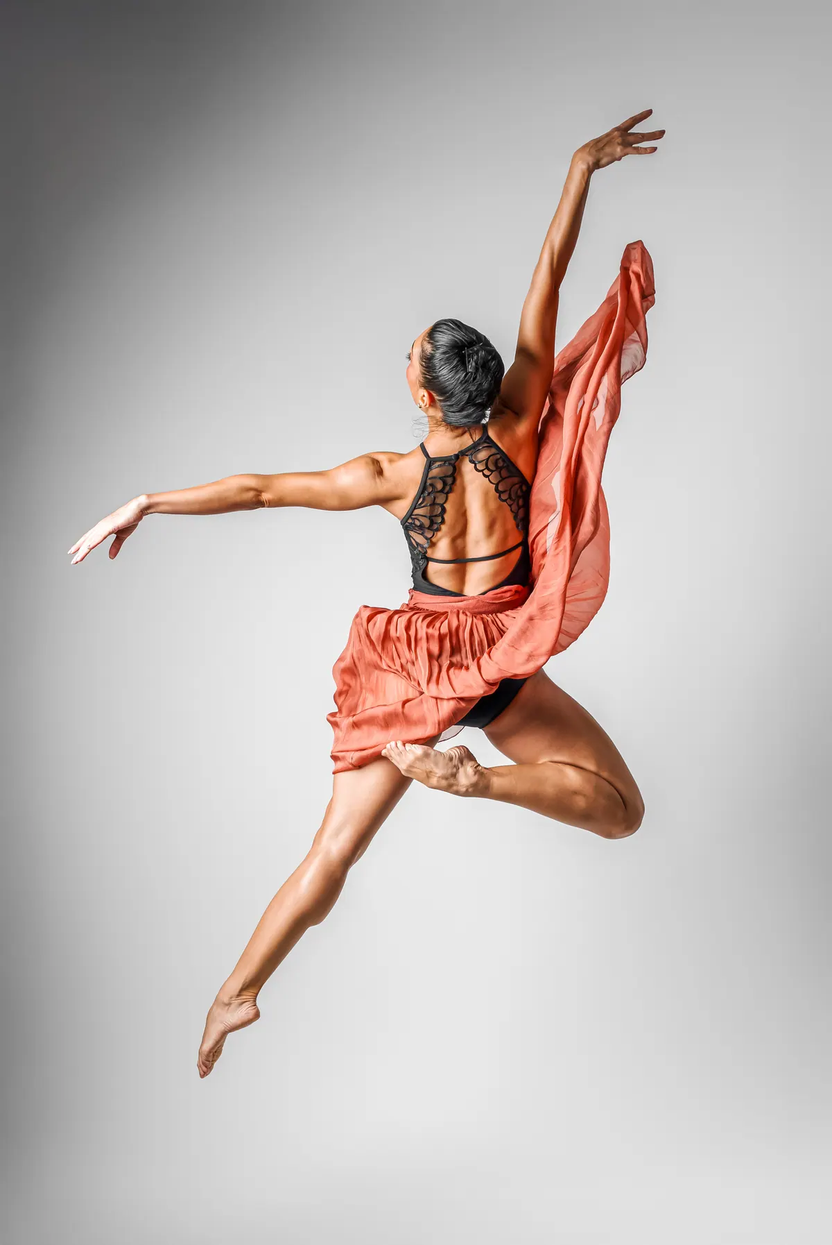 Ailen Ramos bailando, foto de estudio 4